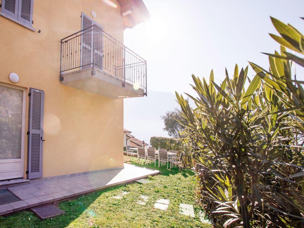 Ossuccio Grande C Home With Pool Sleeps 12 By Italian Apartments Como Bagian luar foto