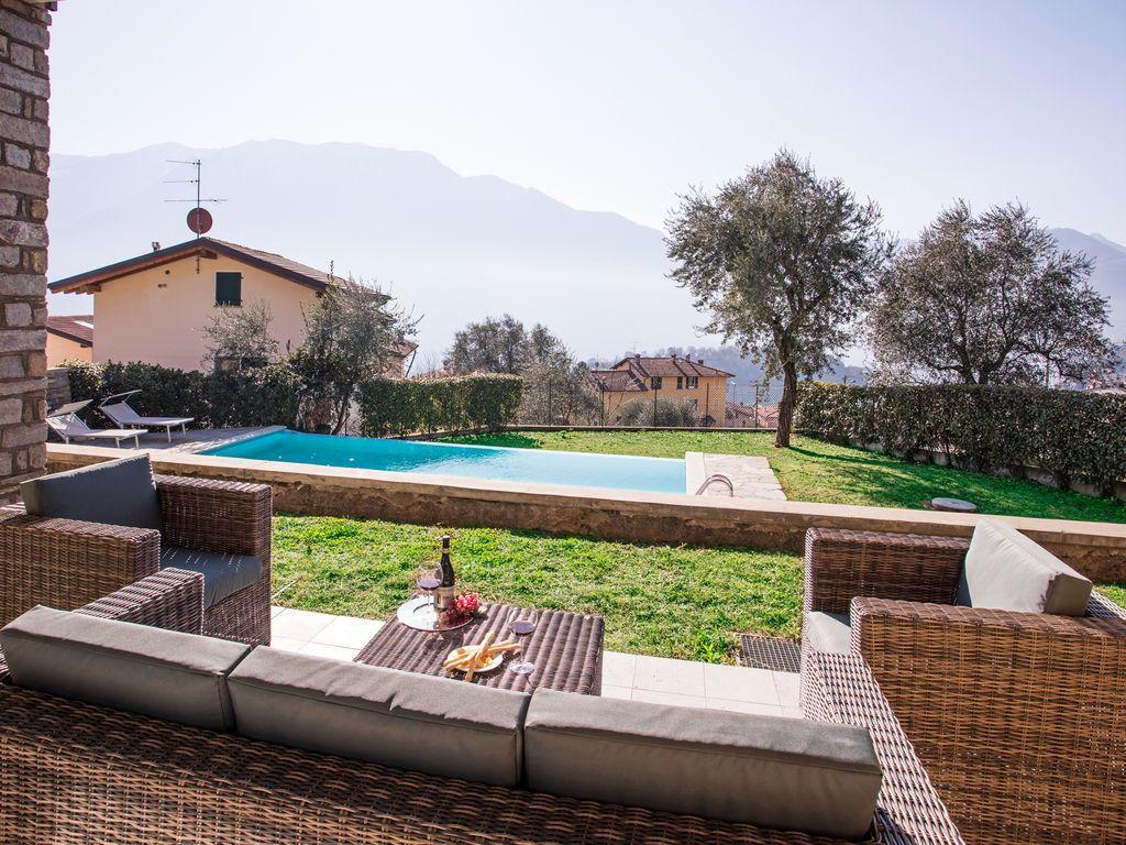Ossuccio Grande C Home With Pool Sleeps 12 By Italian Apartments Como Bagian luar foto