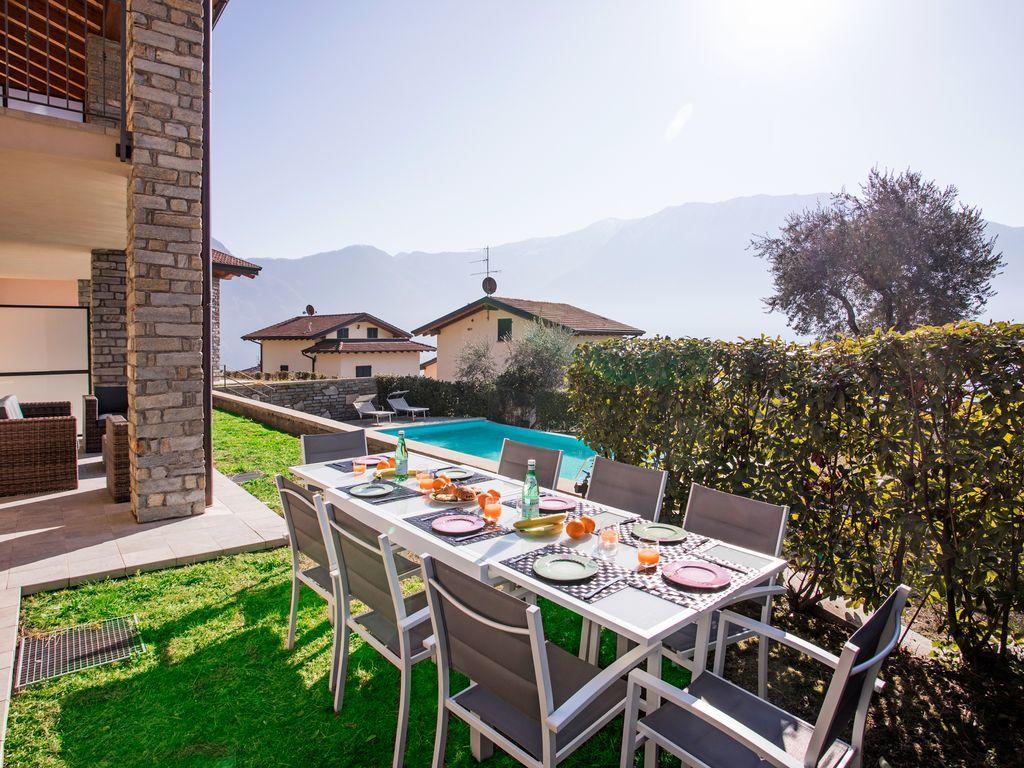 Ossuccio Grande C Home With Pool Sleeps 12 By Italian Apartments Como Bagian luar foto