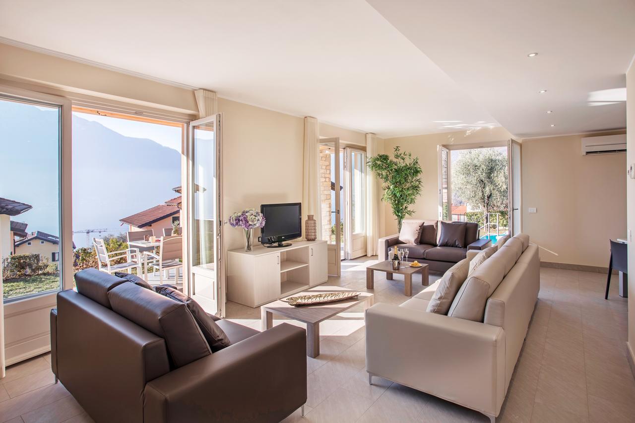 Ossuccio Grande C Home With Pool Sleeps 12 By Italian Apartments Como Bagian luar foto